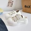 Branco creme meio arrasto dois usar sapatos brancos pequenos feminino feio brotando verão novo sola grossa velcro sapatos de pão. XY-A235