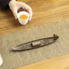 Quemador de Incienso con Forma de Barco Temático de Gatos, Soporte Pequeño de Aleación para Incienso para Uso en Interiores del Hogar, Adecuado para Dormitorio, Fragancia Duradera con Aroma a Osmanto