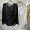 Diseñada con Sentido del Estilo, Camisa de Manga Larga con Abertura Plisada para Protección Solar para Mujer, Nuevo Estilo Minimalista Top Holgado Delgado para Verano 2025