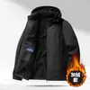 Fabricante direto, transfronteiriço requer conversão de códigoJaqueta softshell masculina, novo modelo de inverno, à prova de frio e com forro de fleece para aquecimento