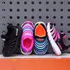 Zapatos Caterpillar para Niños 2026 Primavera y Otoño Nuevos Zapatos de Malla para Niñas para Niños Pequeños y Medianos, Zapatos Deportivos Infantiles sin Cordones para Niños