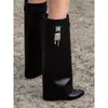 Botas de cano alto da moda europeias e americanas para mulheres, novo estilo 2025, botas versáteis de bico fino com fivela