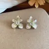 Brincos de pétalas em pintura a óleo degradê estilo férias na praia, frescos e doces, luxo leve, nicho, brincos de alta qualidade