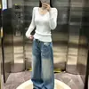 Tejido de pelo sintético, suéter de cuello en V a rayas de bloques de color, nuevo estilo otoño/invierno 2026 para mujer, capa interior, top de punto