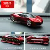 Modelo de Coche Creativo Aromaterapia Coche Deportivo Soporte para Teléfono Móvil de Navegación 360 Tablero con Adorno de Matrícula Soporte Decorativo para Teléfono Móvil