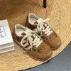 Zapatos otoñales de estilo alemán súper bonitos para mujer, nuevo estilo 2026, retro, suela gruesa, suela blanda, zapatos casuales, color block versátil, zapatillas deportivas