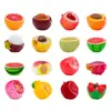 Miniaturas creativas de paisaje de medio corte de manzana y sandía, decoraciones DIY temáticas de comida, accesorios colgantes y pequeños adornos de escritorio