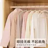 Cabide de Veludo com Arco Semicircular para Roupas Domésticas Pendurar Roupas Cantos Anti-ombro Antiderrapante Suporte para Roupas Cabide Acabamento para Professores