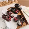 Zapatos Mary Jane de Cuero para Bebés y Niñas Pequeñas, Nuevos de Primavera y Otoño, Suela Suave, Lazo de Dibujos Animados, Velcro, Zapatos Individuales para Niñas