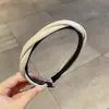 2025 Elegante Temperamento Top Alto Caveira Faz Rosto Menor Faixa de Cabelo Moda Feminina Aba Larga Pressiona Cabelo Acessório de Cabeça Redutor de Idade Estiloso Aro de Cabelo