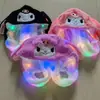 Gorra de felpa con orejas de conejo luminosas para apretar a mano, con bolsa de aire, orejas móviles, gorra de dibujos animados para padres e hijos