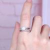 Anillo de perlas de agua dulce de celebridades de Internet para mujer, moderno anillo de dedo personalizado de moda de súper hada, ligero, de lujo, con diseño de nicho, anillo con sentido