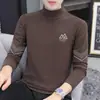 Camiseta Interior Térmica de Manga Larga para Hombre, Color Sólido, Doble Cara de Polar Cepillado, Cuello Medio, Otoño/Invierno 2025