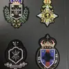 Parches de insignia bordados de alta densidad, diseños de temática militar, personalizables en tamaño y color, adecuados para accesorios de ropa. acero