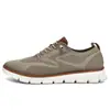 Zapatos de hombre estilo británico 2023 verano transpirables zapatillas tejidas de malla voladora zapatos de hombre transfronterizos talla grande talla 48 zapatillas de correr de moda