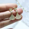 Ventas Directas de Fábrica Cao Shi Pendientes Populares Transfronterizos para Mujer, Estilo Elegante Retro Exótico, Estilo Chic, Estilo de Celebridad de Internet
