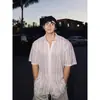 Camisa de verano cómoda de manga corta para hombre, top de manga media de lujo ligero, camisa versátil, tendencia de moda casual de negocios para hombre