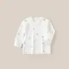 Camisa de otoño A-class de algodón puro sin costuras para niños, top ajustado de algodón para bebé para otoño e invierno, cárdigan de hombro para niños y niñas