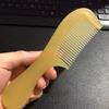 Venta Directa de Fábrica Peine de Cuerno de Res para Cabello Largo, Antiestático Natural, Peine Doméstico Natural para Hombres, Peine Engrosado, Modelo de Comercio Exterior