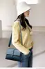 2026 Nova Bolsa Grande de Grande Capacidade para Mulheres Viajantes Transfronteiriças, Bolsa de Mãe, Ombro Único Transversal, Bolsa Quadrada Pequena de Três Camadas de Alta Qualidade