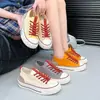 Zapatos Deportivos Casuales de Lona con Suela Gruesa, Color Sólido, Transpirables, Puntera Redonda, Estilo Coreano Nuevo 2026, Slip-On de Caña Baja para Mujer
