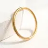 Novo Preço Especial de Fábrica Titânio Aço Inoxidável Zircônia Incrustada Alta Qualidade Cor Pulseira Moda Feminina Formato C Tendência Pulseira de Casal