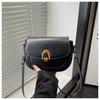 Bolsa Transversal Texturizada Estilo Coreano para Mulheres 2025 Início da Primavera Nova Bolsa de Ombro Casual para Pendular Bolsa Sela Simples e Moderna para Pendular
