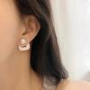 Pendientes colgantes con superficie de niebla esmerilada de plata esterlina S925 para mujer, nuevos pendientes únicos de alta gama 2024 para otoño e invierno.