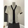 Top de punto para mujer 2026 Verano Lana Acanalado Doble Cremallera Manga Corta Lujo Ligero Bloque de Color Cuello en V Gama Alta