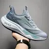 Una generación de zapatillas para correr ultraligeras nuevas de primavera y otoño, zapatillas transpirables con absorción de impactos, suela suave, zapatos ligeros para correr para estudiantes y hombres