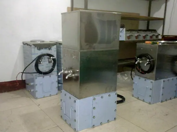 YJD-6-660矿用防爆饮水机2.jpg