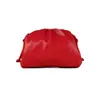 Bolsa Plissada de Couro Macio Feminina 2024 Nova Bolsa Clutch Simples Bolsa de Festa Cor Sólida Textura Bolsa de Ombro Transversal Bolsa de Clipe