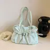 Bolsa plissada de bolinhas da moda, estilo coreano, nicho, para mulheres, nova, de grande capacidade, simples, versátil, de ombro e axila, para o trabalho