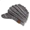 Ventas Directas de Fábrica nuevo gorro de visera vacío de otoño e invierno para mujer multicolor opcional gorro de lana con visera para mujer CC en stock lote