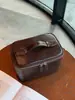 Bolsa de Maquiagem de Couro Genuíno com Padrão de Lagarto, Luxo Leve e de Alta Qualidade, Portátil para Viagem, Bolsa de Armazenamento de Couro Bovino de Primeira Camada, Bolsa de Higiene Pessoal de Grande Capacidade