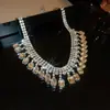 Collar con Borla de Flor y Lazo Incrustado de Diamantes Transfronterizo Europeo y Americano, Lujo Ligero, Cadena para Clavícula de Gama Alta, Collar Elegante y Exagerado para Mujer