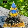 Pirâmide de bola de cristal natural de 8cm Ornamento de mesa de escritório europeu e americano Artesanato de pirâmide de resina para yoga e meditação