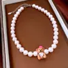 Collar de Oso con Forma de Corazón Incrustado de Diamantes y Perlas Estilo Francés, Cadena Clavicular Casual Dulce y Elegante, Accesorio de Moda y Versátil