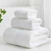 Toalla de baño de algodón peinado de 500 g, gruesa, para hotel, suave, absorbente, con el logotipo bordado en la parte superior, cuadrada, venta al por mayor