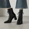 Botas de Piel de Oveja Negras de Tacón Alto, Elevadoras y Elegantes, Estilo Coreano, Punta Cuadrada Pequeña, Tacón Grueso, Botas Elásticas Ajustadas, Botas de Moda con Cordones para Mujer