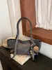 Nova Bolsa de Mão Feminina Outono 2026 Bolsa Tote de Alta Qualidade para o Dia a Dia Bolsa de Ombro Transversal de Grande Capacidade
