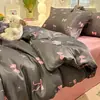 Conjunto de Roupa de Cama Fresca de Seda de Gelo de Verão Quatro Peças, Lençol de Cama Fresco de Verão, Capa de Edredom, Conjunto de Três Peças, Roupa de Cama para Dormitório