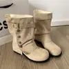 Botas Retro com Salto Grosso Estilo Melard Marrom para Mulheres, Novo Modelo Outono 2025, Combinadas com Saias para Deixar as Pernas Mais Slim e Longas, Botas Curtas