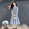 Traje de Niña Ropa de Otoño 2026 Nuevo Elegante Chaleco de Otoño Camisa Jeans Conjunto de Tres Piezas para Niña Niños Medianos y Grandes Moderno