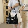 Estilo coreano Borboleta Fofa Bolsa Feminina Grande Capacidade 2024 Novo Simples Casual Axila Bolsa Estilista Bolsa de Ombro
