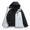 Conjunto de Dos Piezas Mismo Estilo Marca Grande, Tres en Uno, Unisex, Viajes al Aire Libre, Cortavientos, Impermeable, Forro Polar Desmontable