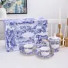Estilo Europeo Hueso Porcelana Hortensia Azul Azul y Blanco 58 Piezas Olla Sopera Bol Plato para Pescado Bol de Arroz Cuchara para Sopa Plato de Cena Taza de Té Vajilla Fábrica Venta al por Mayor