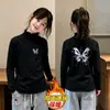 Top de niña con adorno de oreja de madera 2026 Nuevo estilo Niña Polar Casual Ropa interior Otoño Invierno Capa base Infantil Cepillado Manga larga