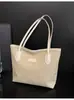 Bolsa de Grande Capacidade para Mulheres 2025 Novo Estilo Casual de Trabalho Bolsa de Ombro de Alta Qualidade para Estudantes Universitários Bolsa Tote para Deslocamento para a Aula