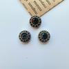 Pendientes de corona de viento fragante pequeños vintage pendientes de amor material de pendientes accesorio para ropa bolsa agujero zapatos pasador de pelo accesorios al por mayor